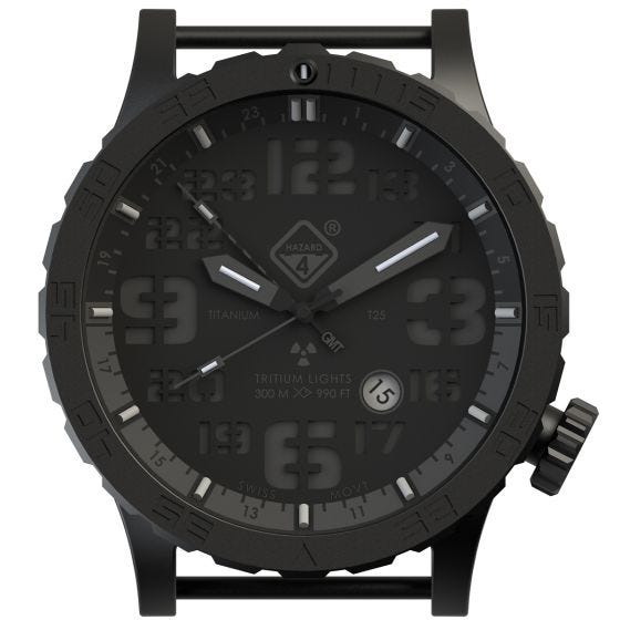 Hazard 4 Montre de plongée Heavy Water Diver Blackout avec aiguille GMT noire en titanium/tritium bleu/rouge