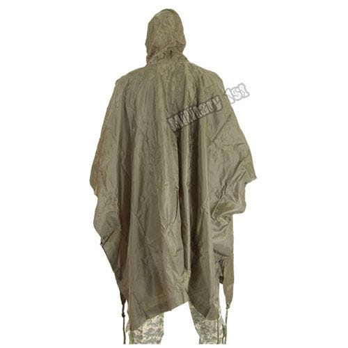 Poncho en Ripstop imperméable vert olive